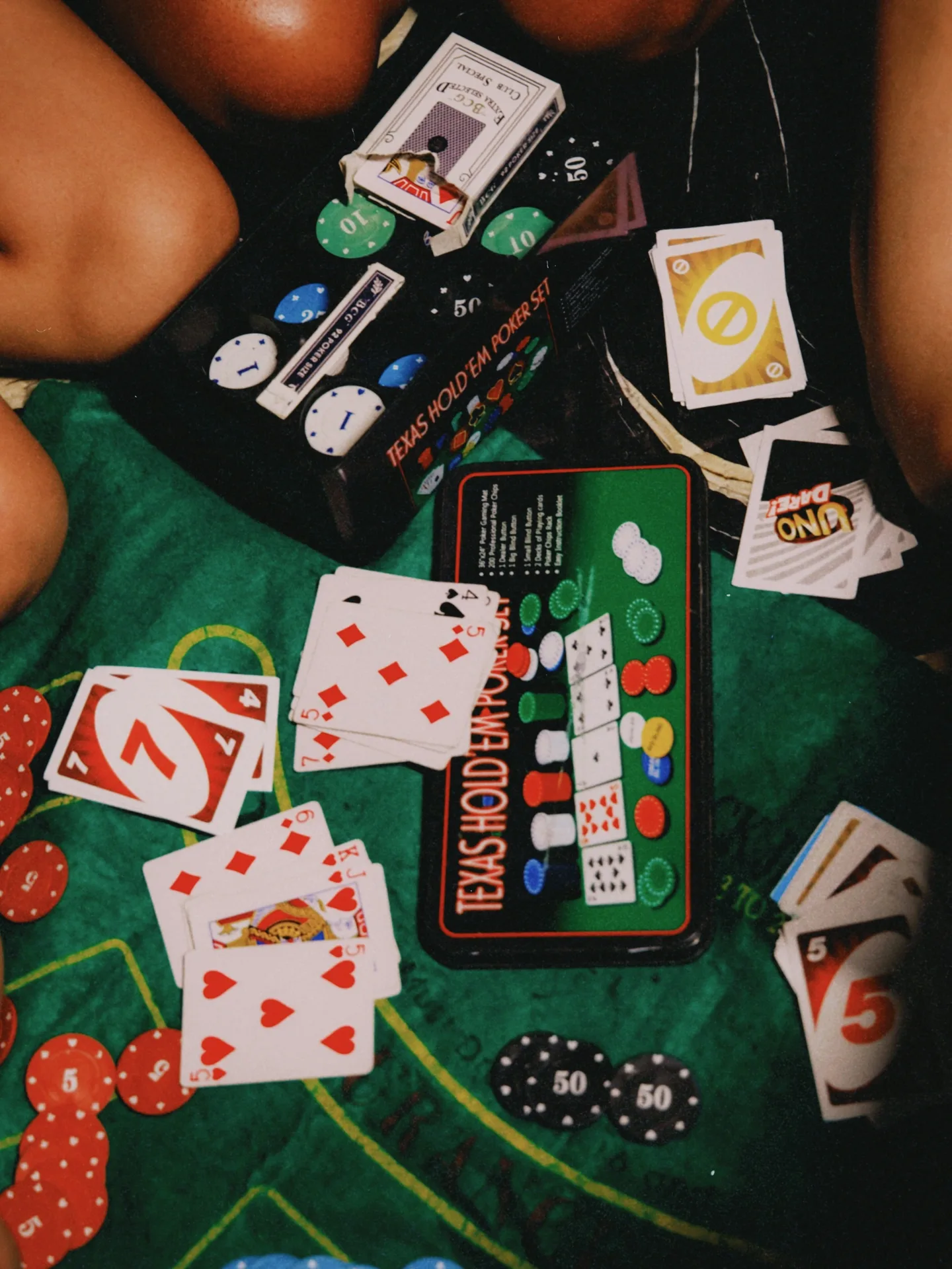 RawLeaf — Around the table